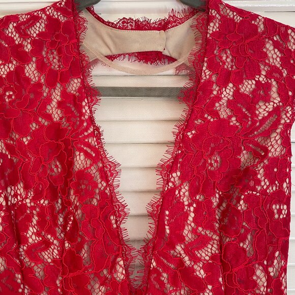 Aidan by Aidan Mattox Illusions Lace Cutout Mini Dress in Red US Size 2 - Picture 5 of 7